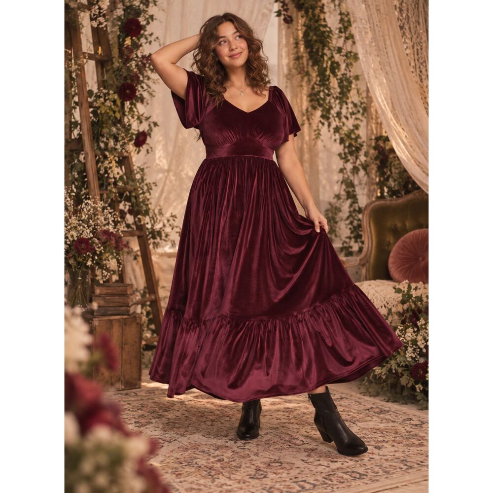 Torrid Velvet Maxi Dress Purple Plum Wine Whimsigoth size 2X Boho Renaissance